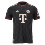Bayern München third 25/26