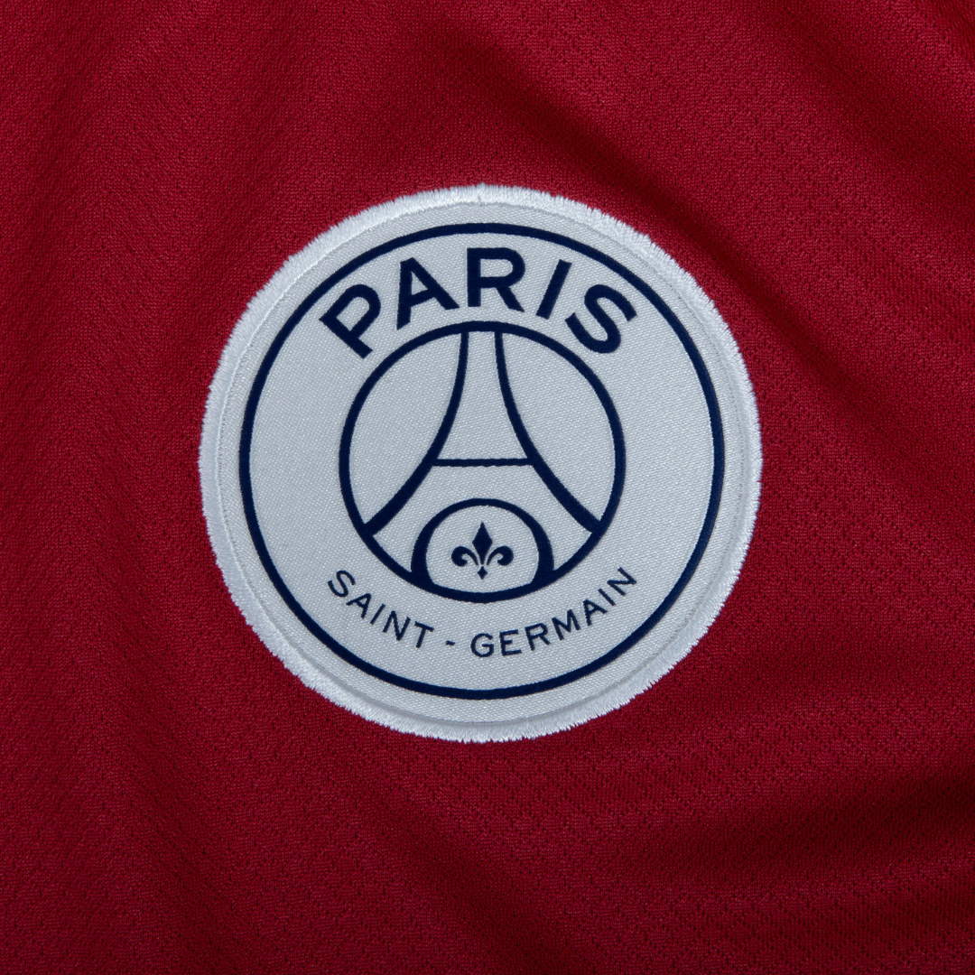 5_a9541875-9c73-465d-9885-fed23f72e3af.png PSG GK 24/25 – L/S - Retro Football Shirt, view 4