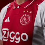 CAMISETAAJAXI2425HOMBRE_3_3a3d8be9-714c-481d-9d49-d8b27666608e.png