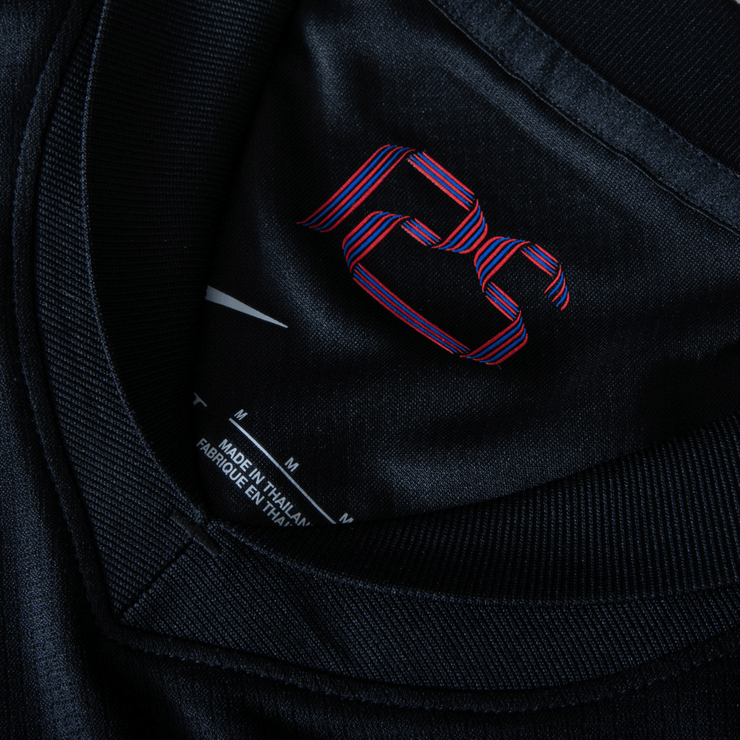 FCBARCELONAAWAYII20242025BLACK_1_f1bef4a1-290b-4a80-bb83-d1270c93c15d.png