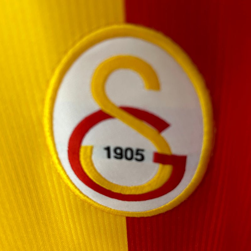 big_6_505101f1-01f8-4404-a9d2-8521a2b096b8.jpg Galatasaray 1999/00 Home Retro Jersey - Retro Football Shirt, view 9