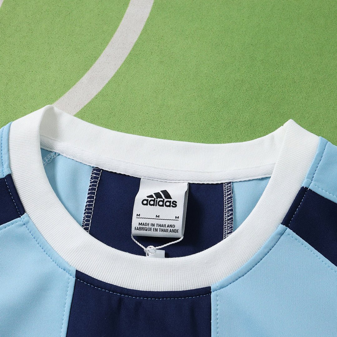 big_7_cbcf17ac-8f6f-4348-80d9-bb701197c851.jpg Argentina Sweatshirt II World Cup 2026 - Retro Football Shirt, view 4