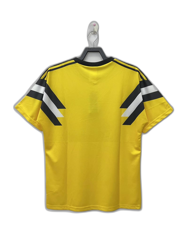 borussia-dortmund-1989-i-home-jersey-retro-version-2.png