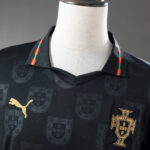 camisa-torcedor-reserva-manga-longa-selecao-portugal-away-2026-puma-preta-masculina-futebol-authentic-oficial-eurocopa-copa-do-mundo-portugal-cr7-vitinha-3d784dee774b372b3017702611991.jpg