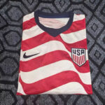 Designsemnome_9_8bf1fcc3-0e34-46e4-b7b0-1e59573287e2.png